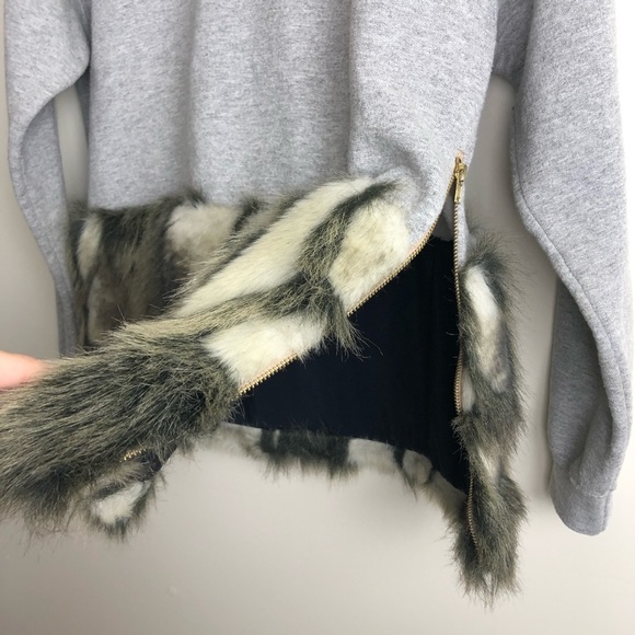 HARVEY FAIRCLOTH Gray Faux Fur Side Zipper Sweater - Picture 8 of 14